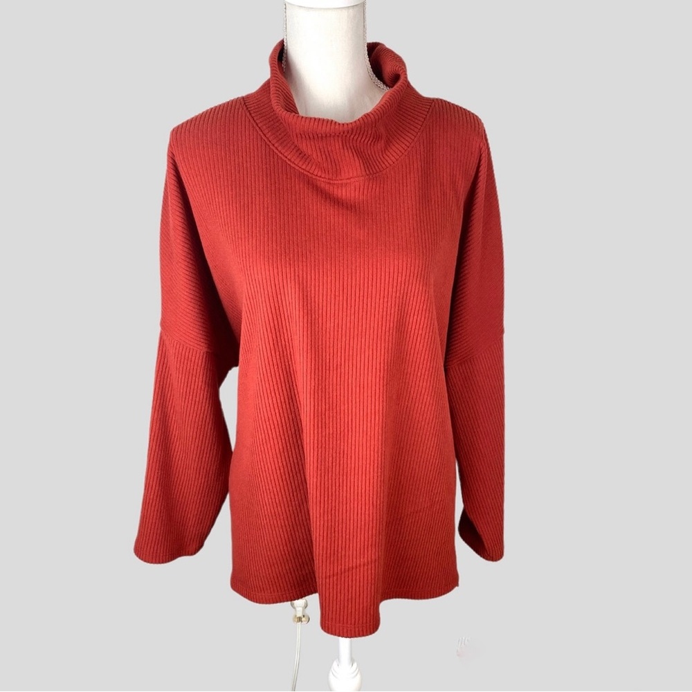 Old Navy, Plus Size XXL Burnt Orange Mock Neck Warm 3/4 Sleeve Pullover Shirt
